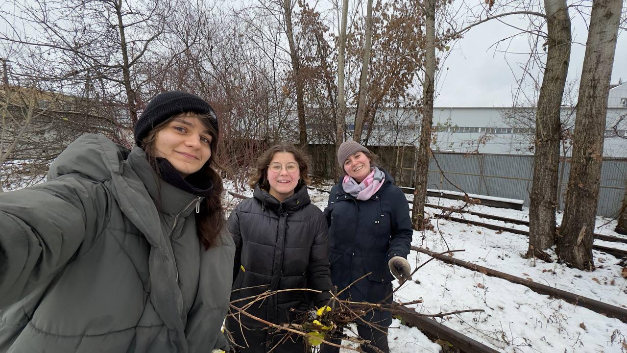 UAnimals запрошує охочих долучитися до прибирання у притулках 25 січня