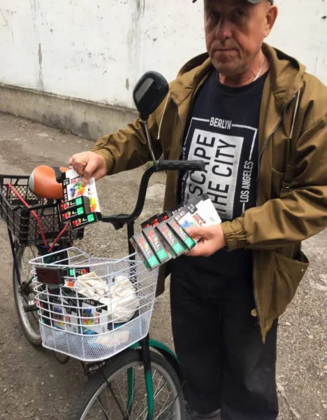 У жовтні UAnimals передали 300 кг корму для тварин на Донеччині