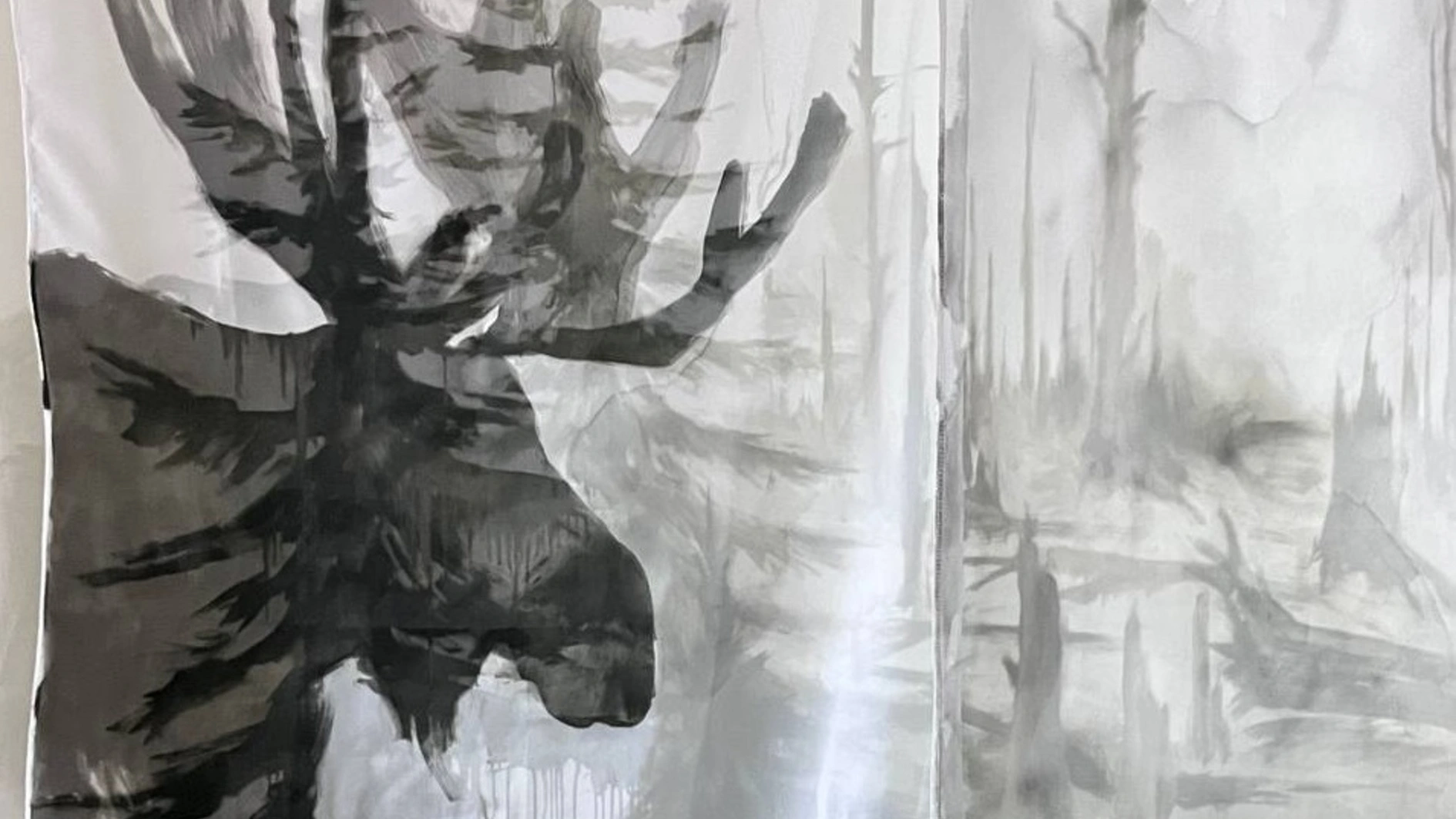 Ялинки-інсталяції «Природа у вогні»